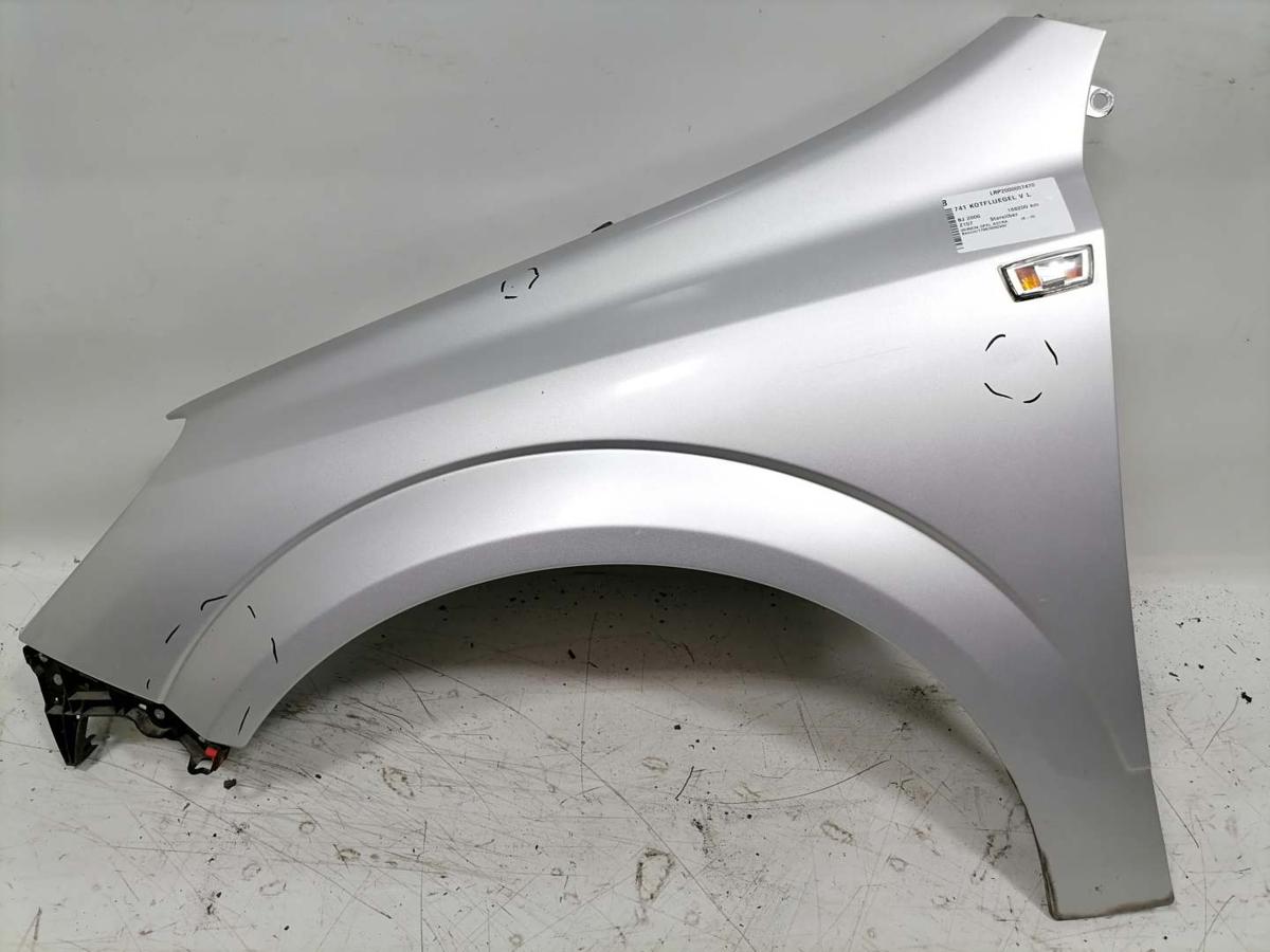 Opel Astra H original Kotflügel vorn links Z157 Starsilber Bj.2006